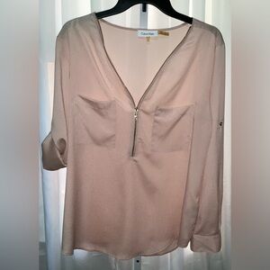 Women’s blouse/top